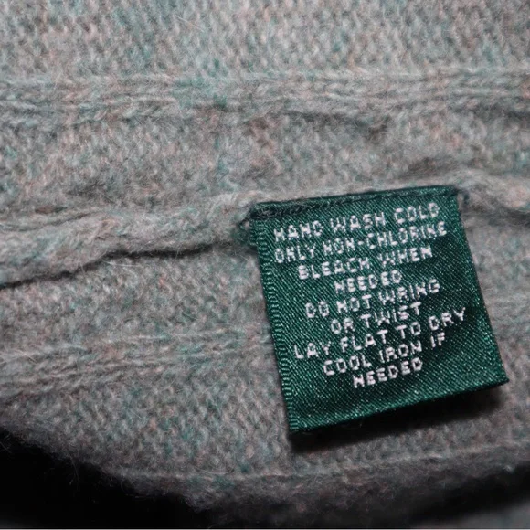 Lauren Ralph Lauren wool blend long sleeve sweater - Picture 5 of 8